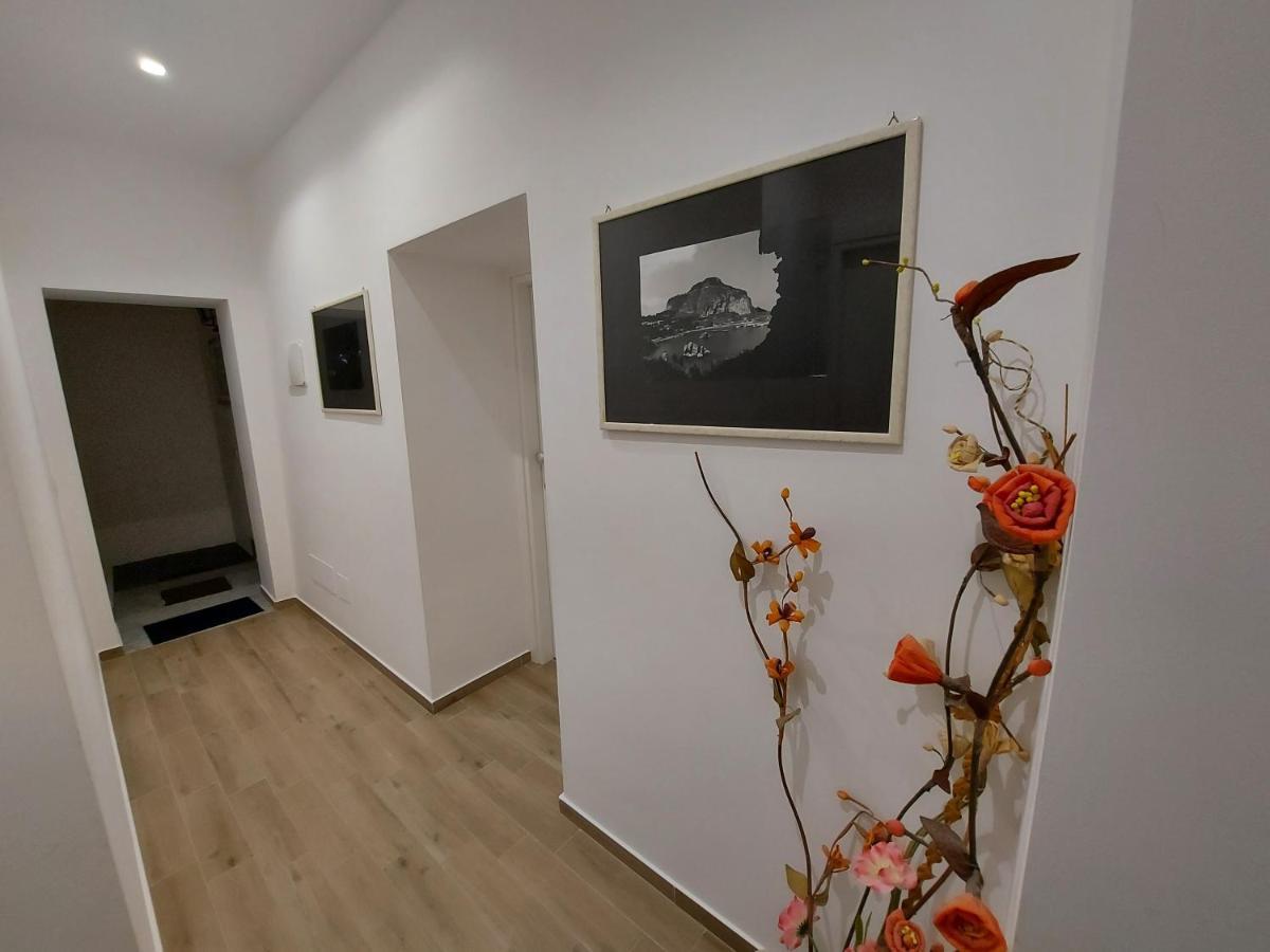 Casa Dei Normanni: Costanza Apartment Cefalu Luaran gambar